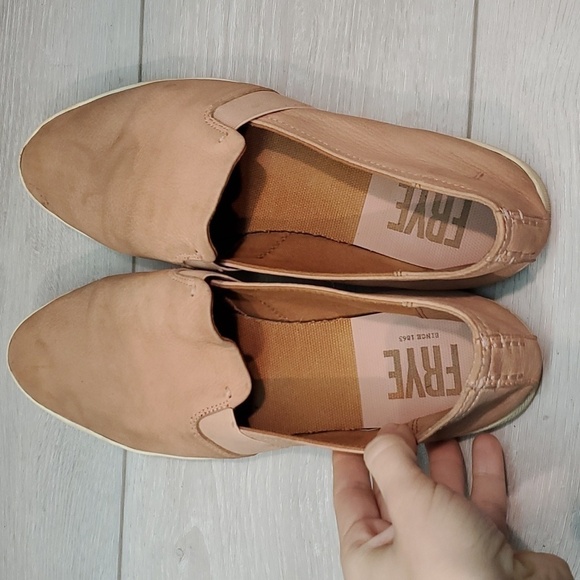 Frye Womens Lisa Leather Loafer Slip on flats shoes sz 9M - Picture 8 of 12